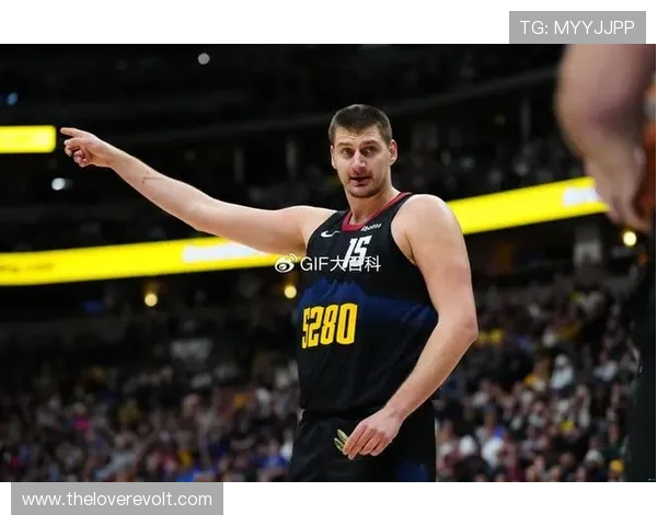 约基奇仅差51助攻达成场均三双 创五纪录助准绝杀